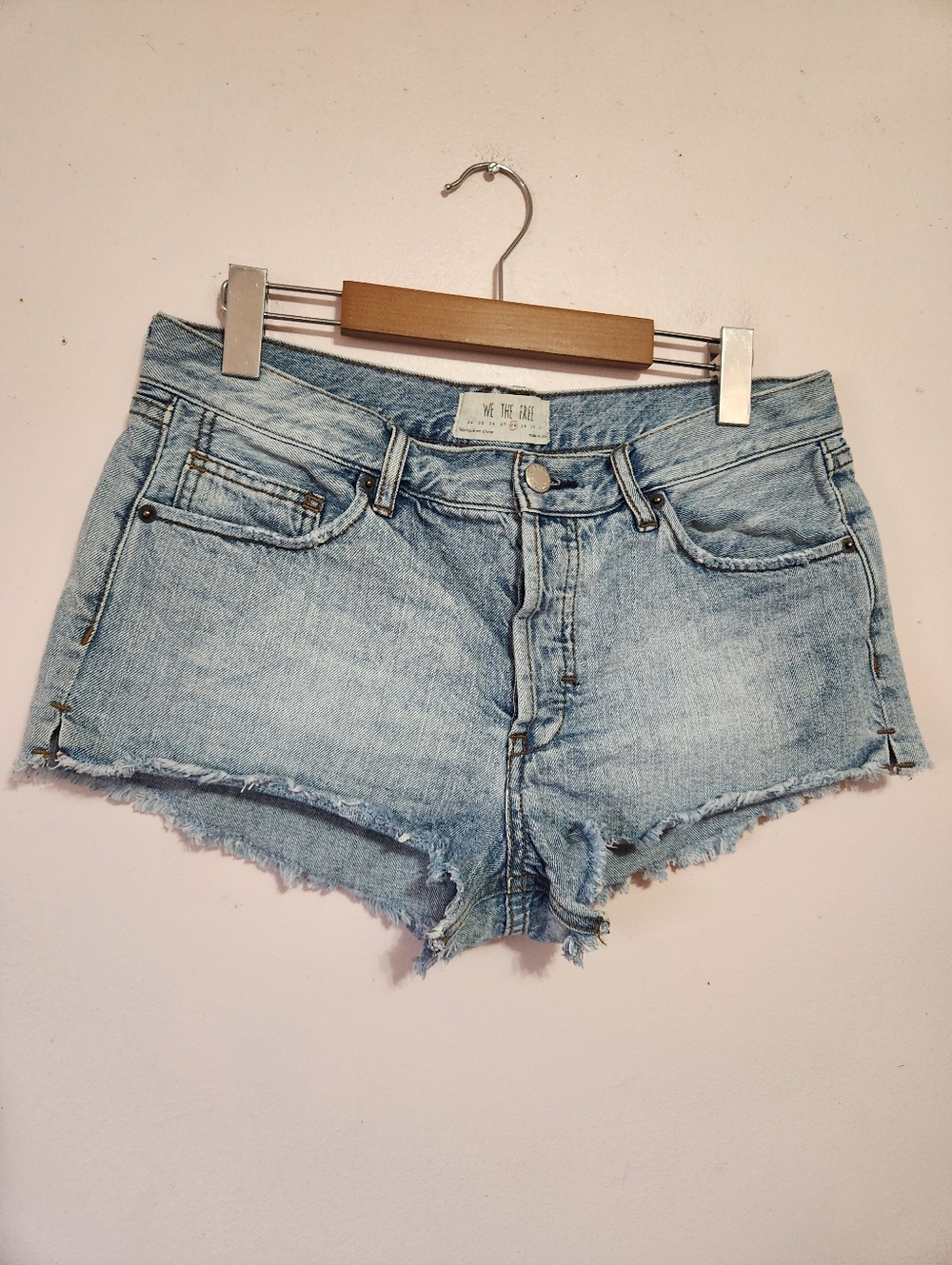 Free People We The Free Loving Good Vibrations Cutoff Denim Shorts 28 Boho Chic